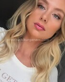 Анкета проститутки Майя - метро Арбат, возраст - 24